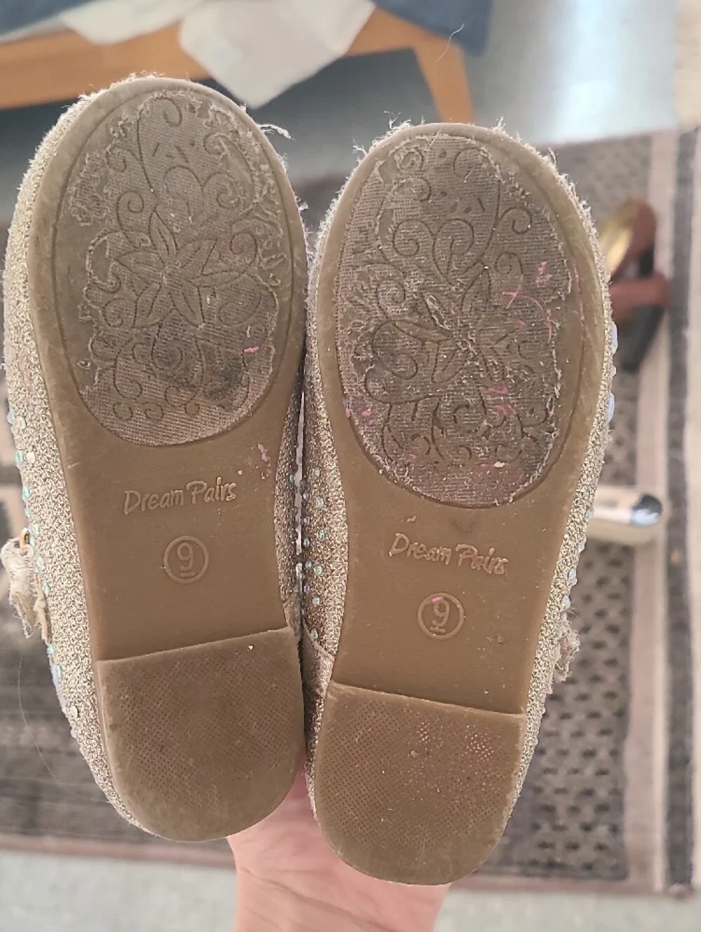 Girl's Sparkle Gold Mary Jane Dress Shoes